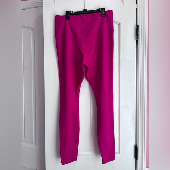 Nike Women's Pink Leggings Size Large EUC - Picture 2 of 3